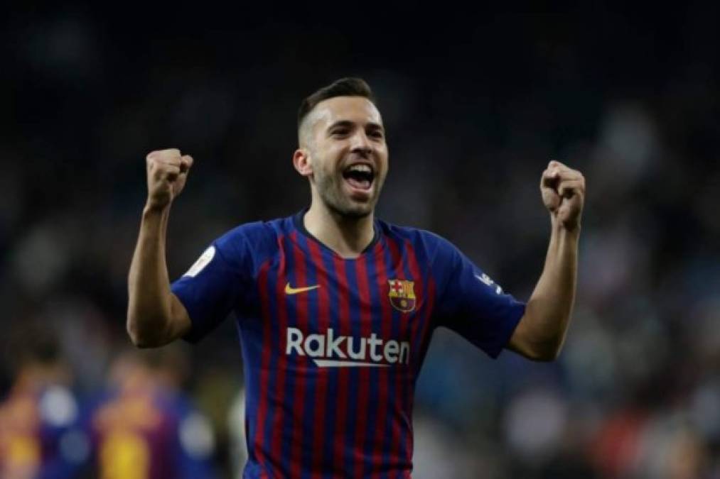 Jordi Alba: Será el lateral por la banda izquierda.