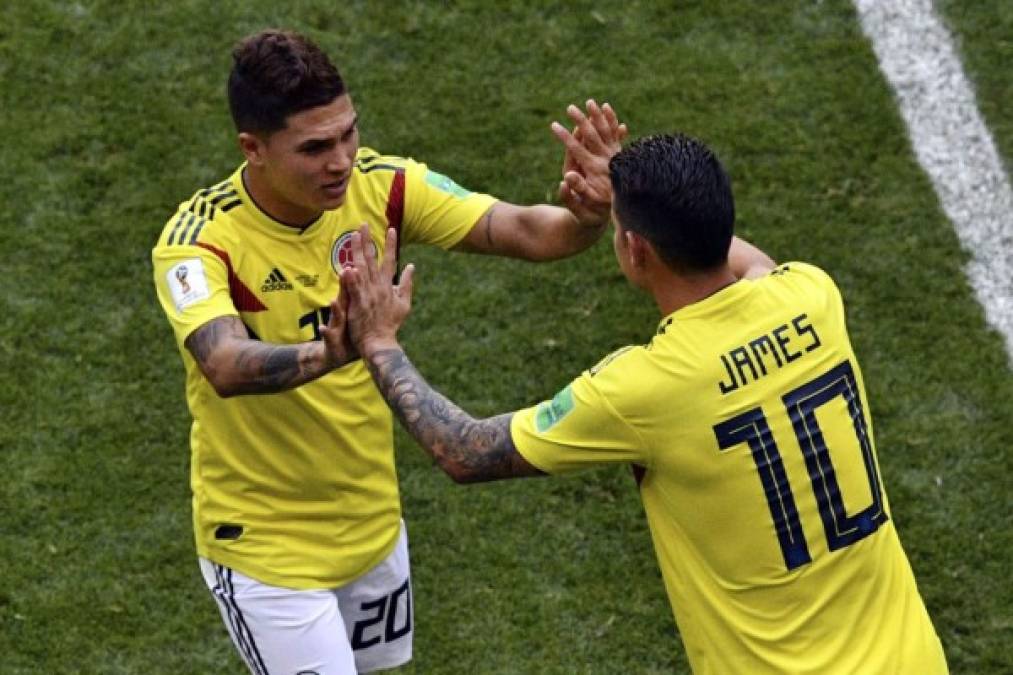James Rodríguez entró al campo por Juan Quintero, quien marcó el gol colombiano ante Japón. Foto AFP