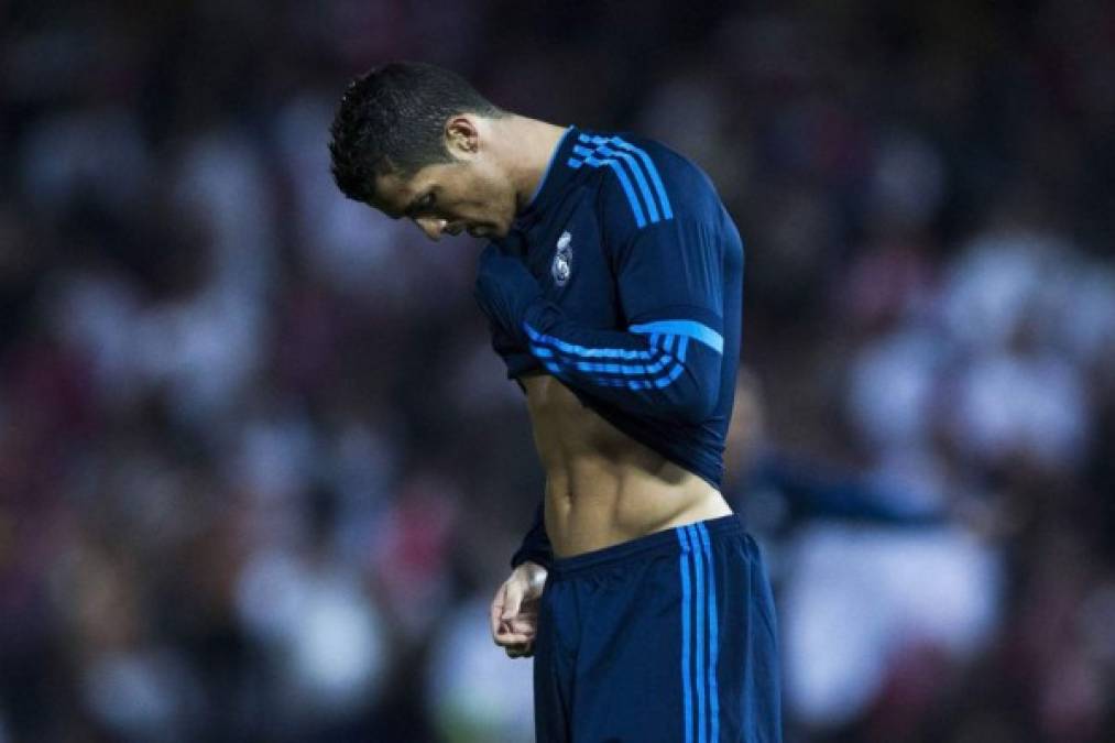Cristiano Ronaldo, que se fue en blanco en el triunfo del Real Madrid en Granada, se mantiene con 19 goles en 23 partidos y suma 38 puntos.