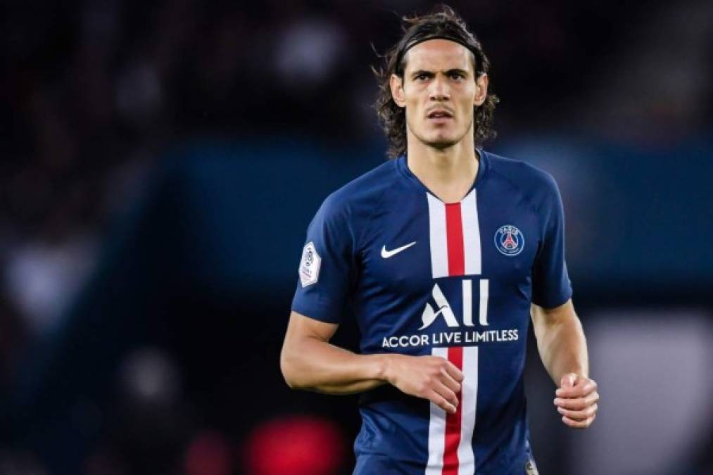 17. Edinson Cavani (Paris Saint-Germain) - El delantero uruguayo se embolsa al mes la cantidad de 1,34 millón de euros.