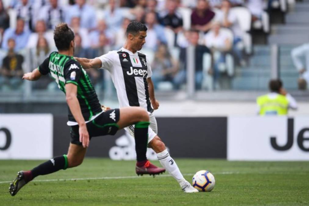 Con este zurdazo, Cristiano Ronaldo marcó su segundo gol con la Juventus. Foto AFP