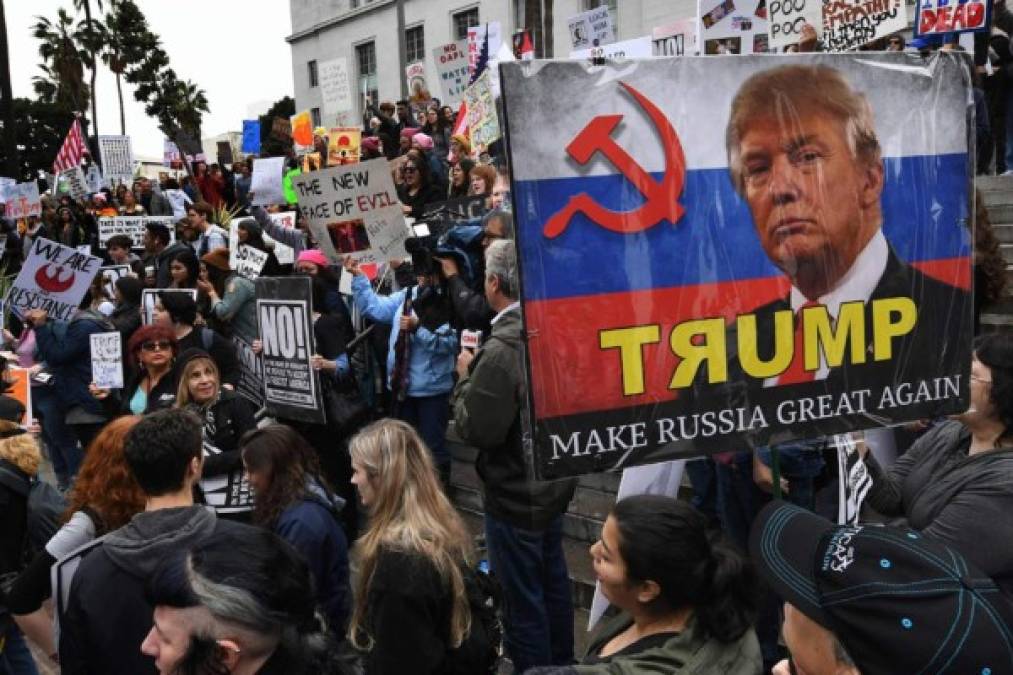 Muchos aseguran que Trump estaría aliado con Rusia por lo que lo tachan de 'comunista'.