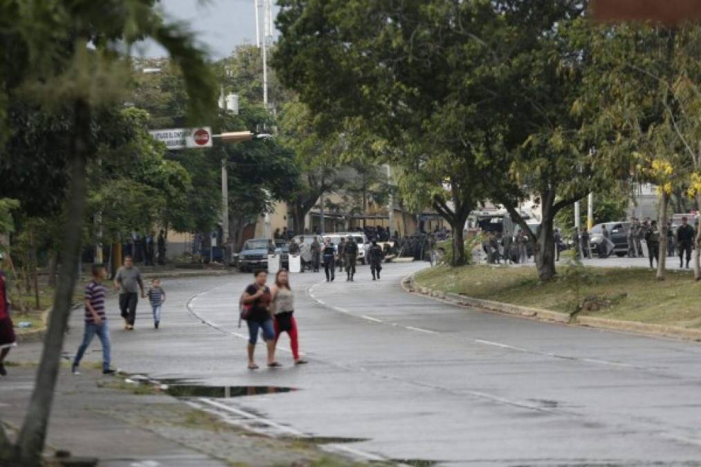 Fuertes medidas de seguridad protegían el penal sampedrano.