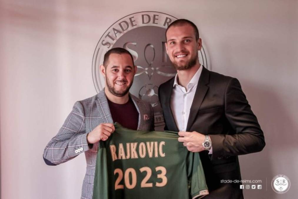 El Reims de Francia ha fichado al guardameta serbio Predrag Rajkovic. Firma hasta junio de 2023.<br/>