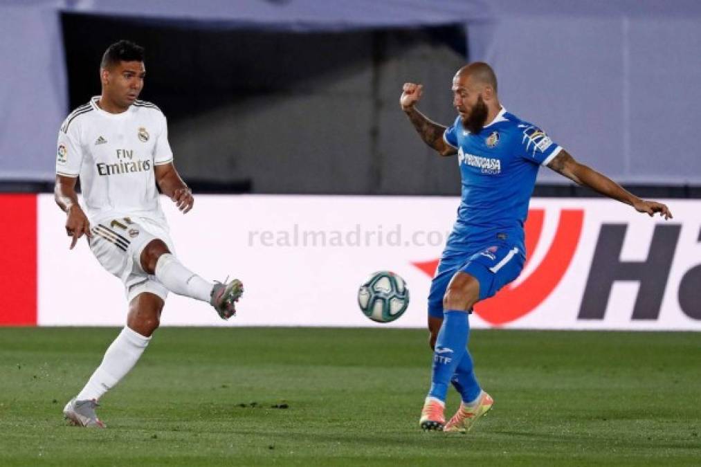 Casemiro - Hombre importante en el centro del campo del Real Madrid, encargado de cortar el juego del Alavés.