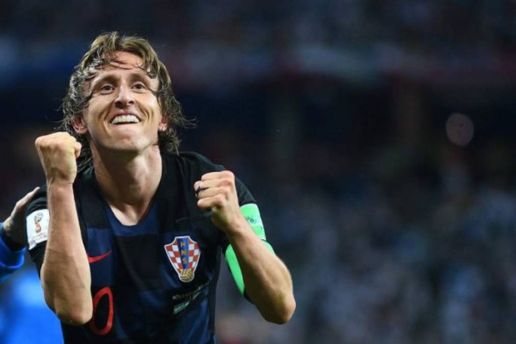 Luka Modric de Croacia lleva dos tantos en la Copa del Mundo Rusia 2018.