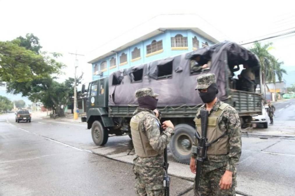 Varios convoy salieron con los pandilleros hacia 'El Pozo'.