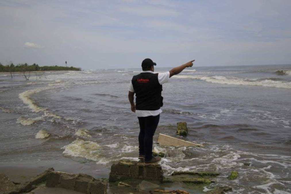 En ese sentido, al estar saturados de basura de Guatemala, el alcalde ha solicitado a las autoridades del Gobierno Central que aparte de pedir medidas permanentes a Guatemala para frenar la basura, también le solicite que les construyan el relleno sanitario como “compensación”. “En lugar de entablarle una demanda a Guatemala, que se rompen las relaciones, las buenas amistades, amigablemente el Gobierno de Honduras podría solicitarle a Guatemala que construya el relleno sanitario de Omoa, ya que depositamos los desechos de ellos.