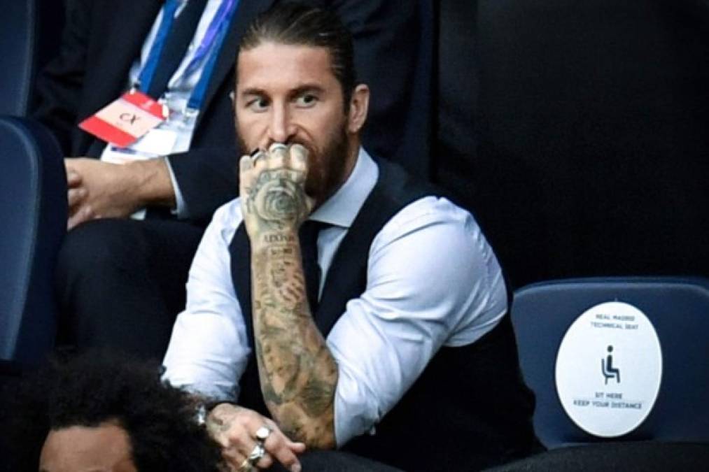 La cara que tenía Sergio Ramos en las gradas por la derrota del Real Madrid.