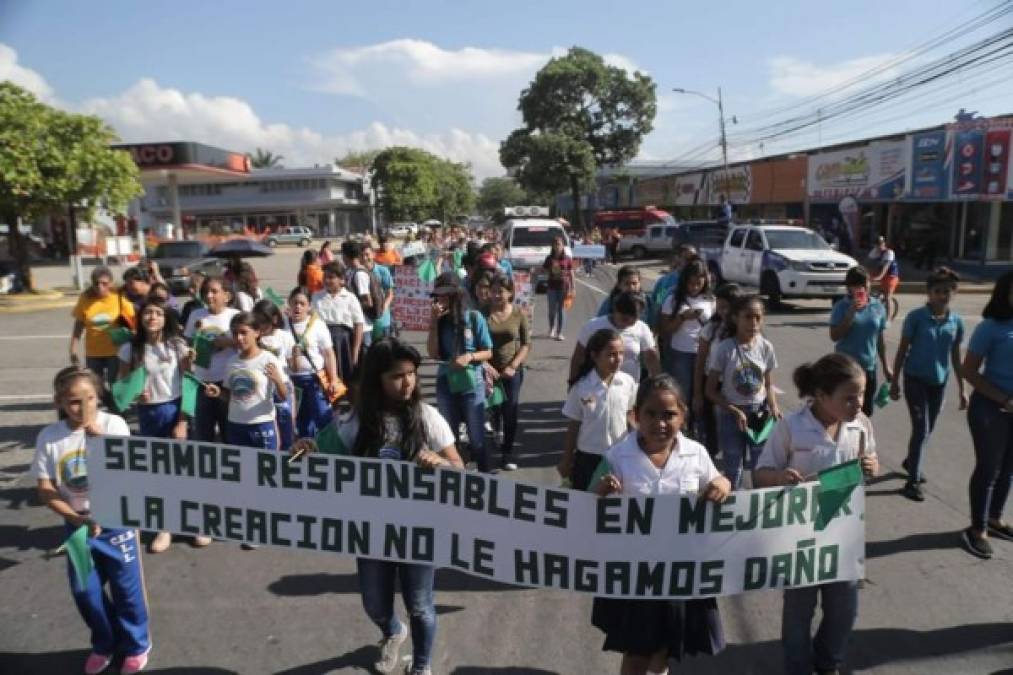 Este año 37,890 niños de diez parroquias de la diócesis de San Pedro.