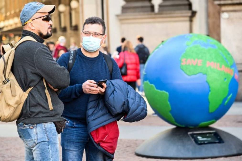 Las autoridades italianas ordenaron el cierre de museos, escuelas, colegios y estadios para frenar la propagación del virus asesino.