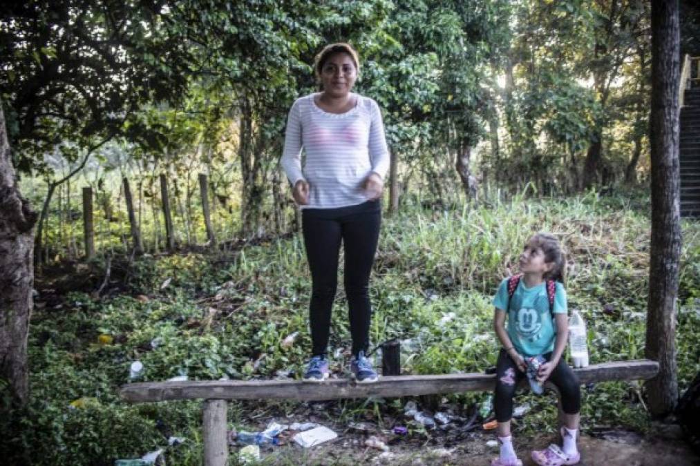 La migrante hondureña Kimberli Paola anhela llegar a Miami, Florida.