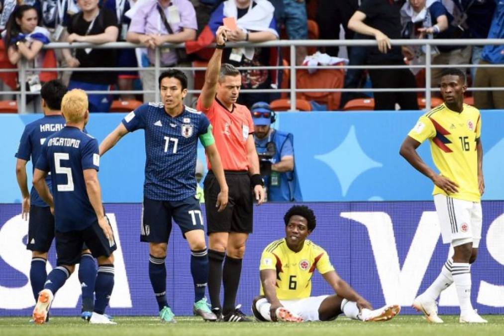 El defensa colombiano Carlos Sánchez se convirtió en el primer jugador expulsado de este Mundial de Rusia 2018. Foto AFP