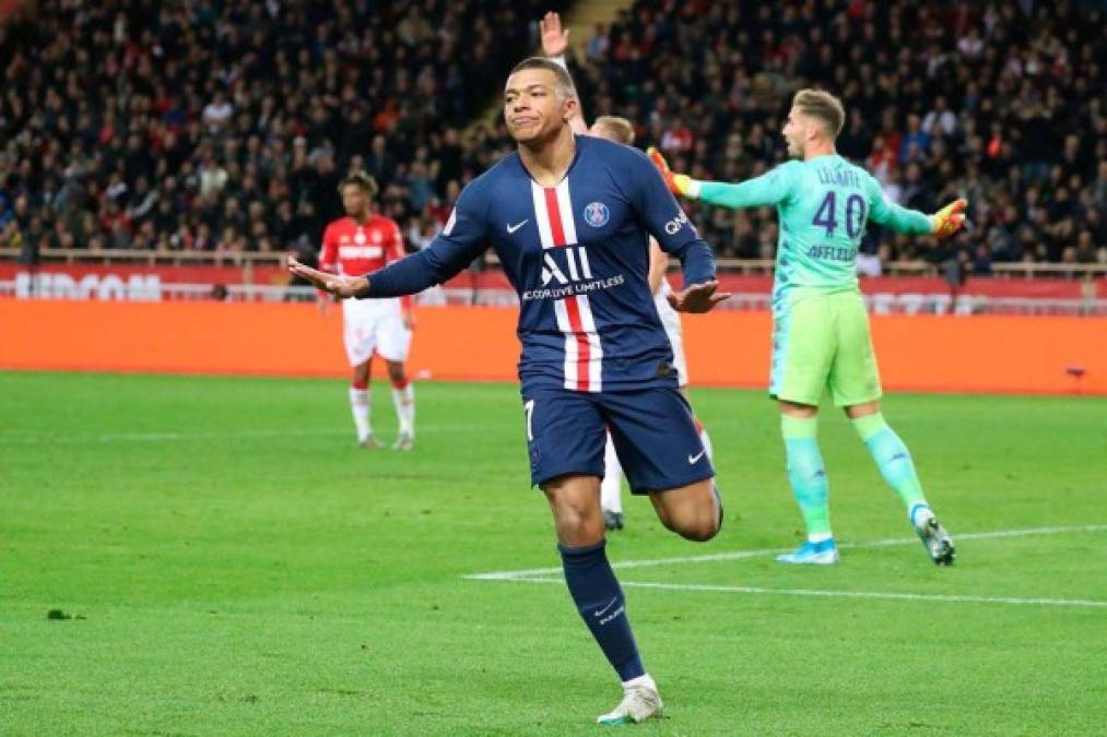 1) Kylian Mbappé (Francia-PSG) 180 millones de euros.