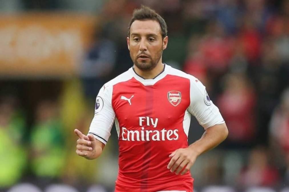 Santi Cazorla: El centrocampista español, de 32 años, se acerca al fin de su ciclo en el Arsenal.