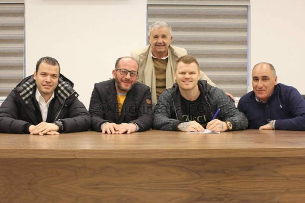 John Arne Riise, ex jugador del Liverpool (2001-08), Roma y Fulham, se ha convertido en el nuevo director deportivo del Birkirkara FC de Malta. El noruego, de 38 años, se retiró en 2016 y su último equipo fue el Chennaï de la India.