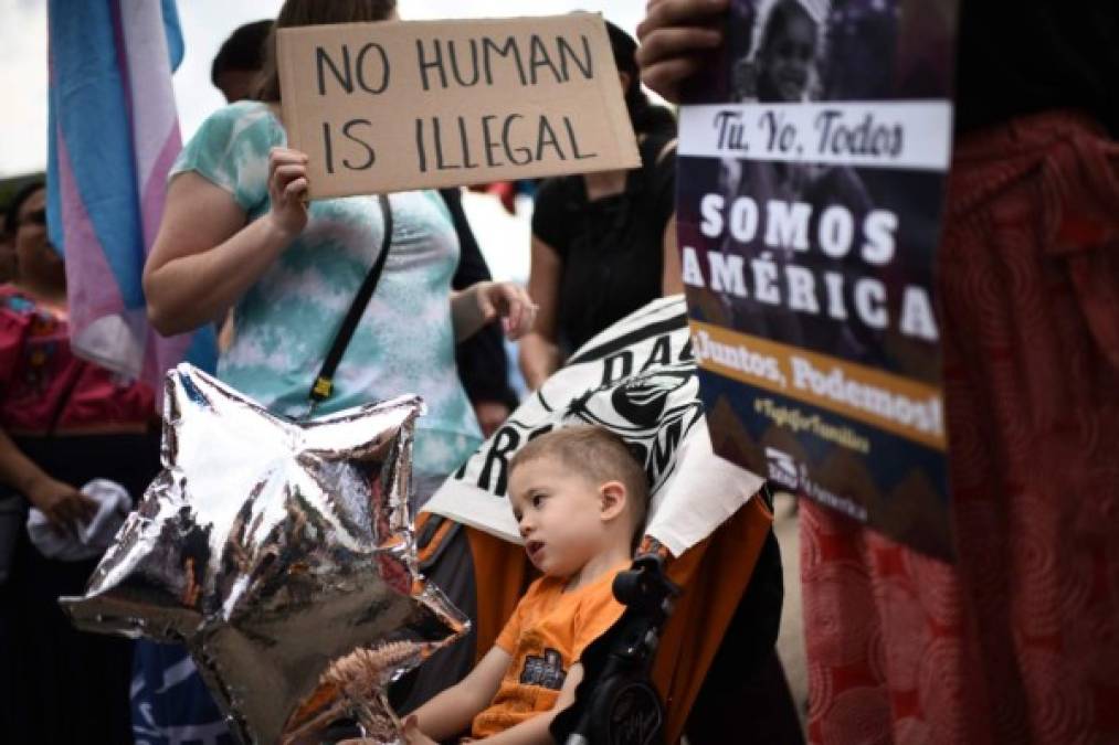 Tras el anuncio de Sessions ya no se procesarán nuevas solicitudes de inmigrantes para acogerse al DACA. Sin embargo, los beneficiarios actuales no se verán afectados hasta del 5 de marzo de 2018.