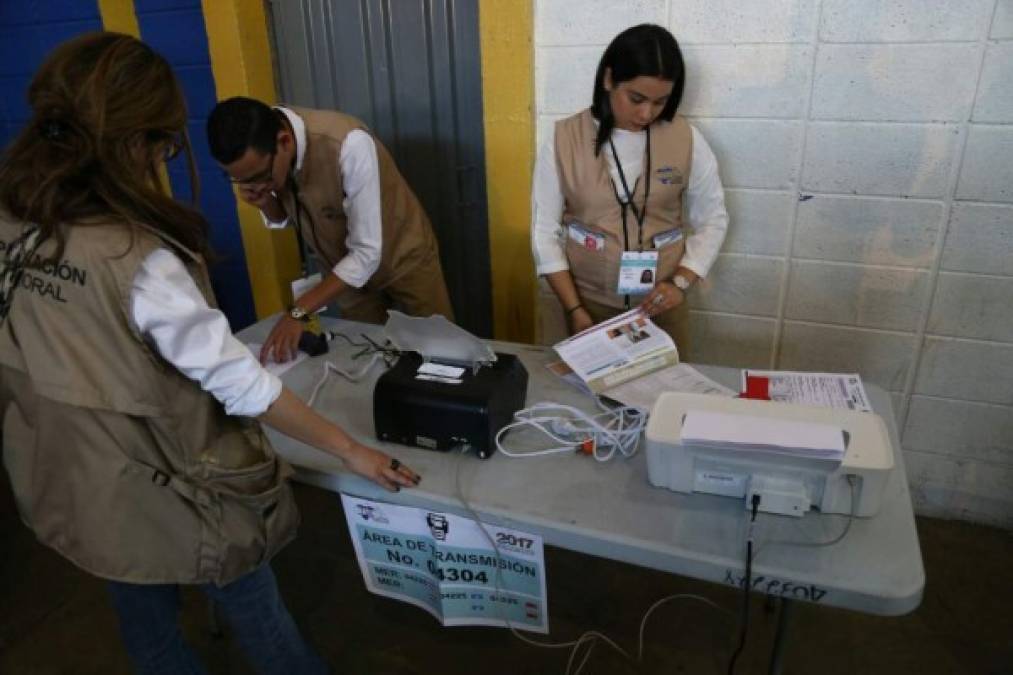 Una de las MER instaladas en el Instituto San Miguel de la capital.