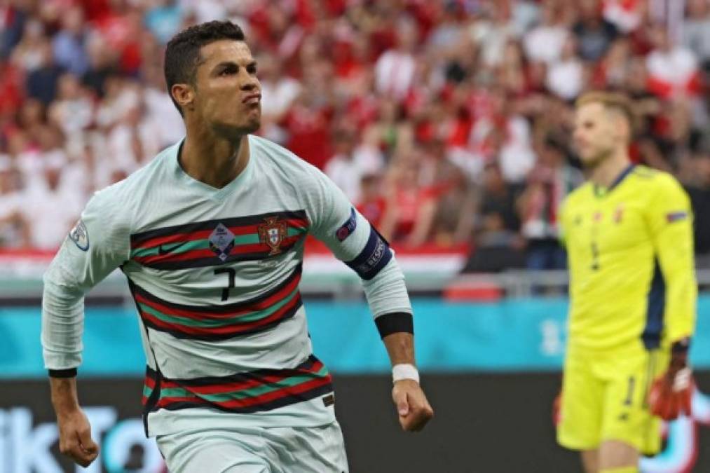 Así festejó Cristiano Ronaldo su primer gol ante los húngaros.