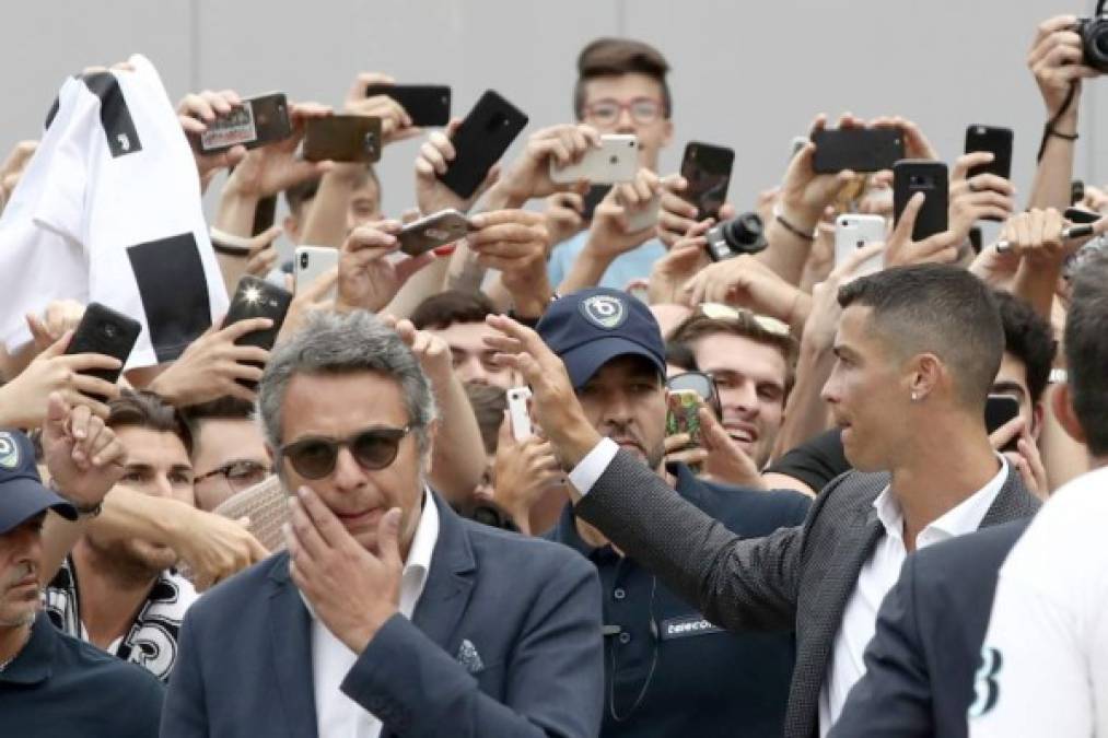 En principio, Ronaldo abandonará seguidamente Turín para proseguir sus vacaciones. Según los medios italianos, no se unirá al resto del equipo hasta finales de julio, cuando acudirá directamente a la gira por Estados Unidos.<br/><br/>