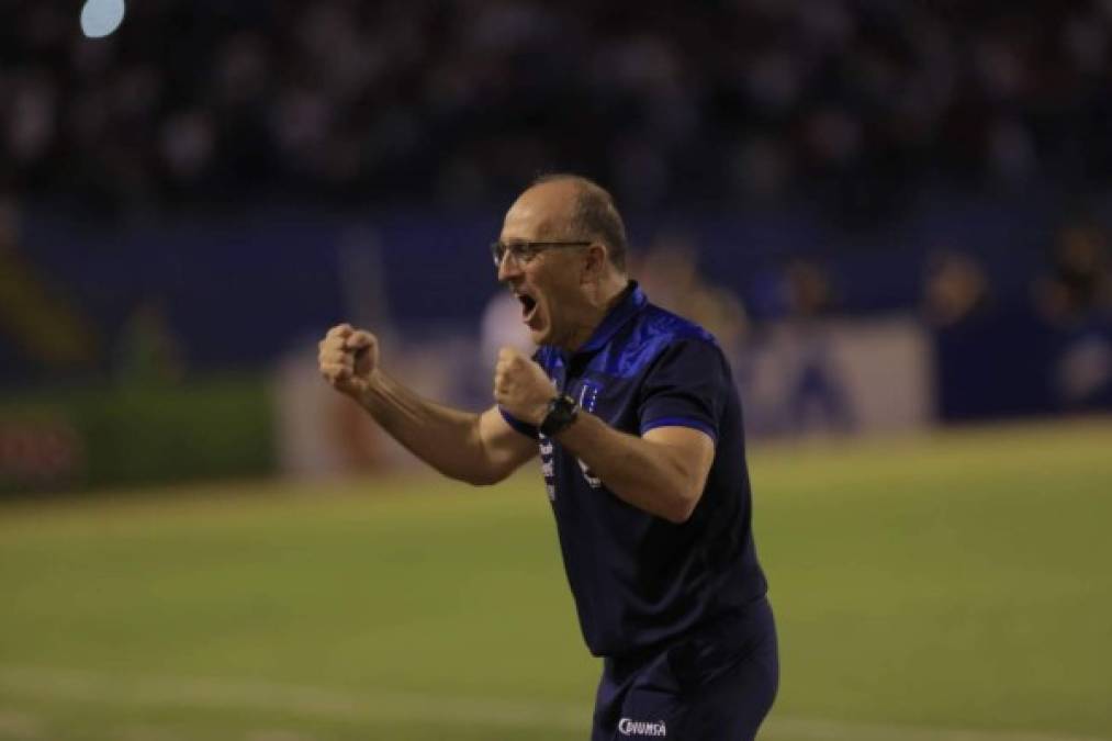 La eufórica celebración de Fabián Coito tras el gol de Rubio.