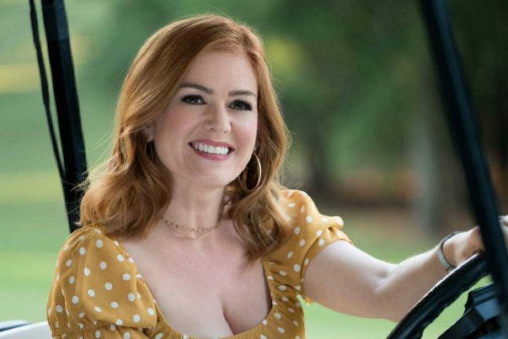 Isla Fisher<br/>Origen: Muscat, Oman<br/>Edad: 45 años<br/>Red Power: tras su nacimiento en Oman, se mudó con su familia a Australia cuando tenía seis años. Es reconocida más por sus roles de comedia y aventura en filmes como 'Los Caza Novias', 'Los Ilusionistas: Nada es lo que Parece', 'El Gran Gatsby' y 'Hot Rod'. Está casada con Sacha Baron Cohen, con quien tiene tres hijos.<br/>