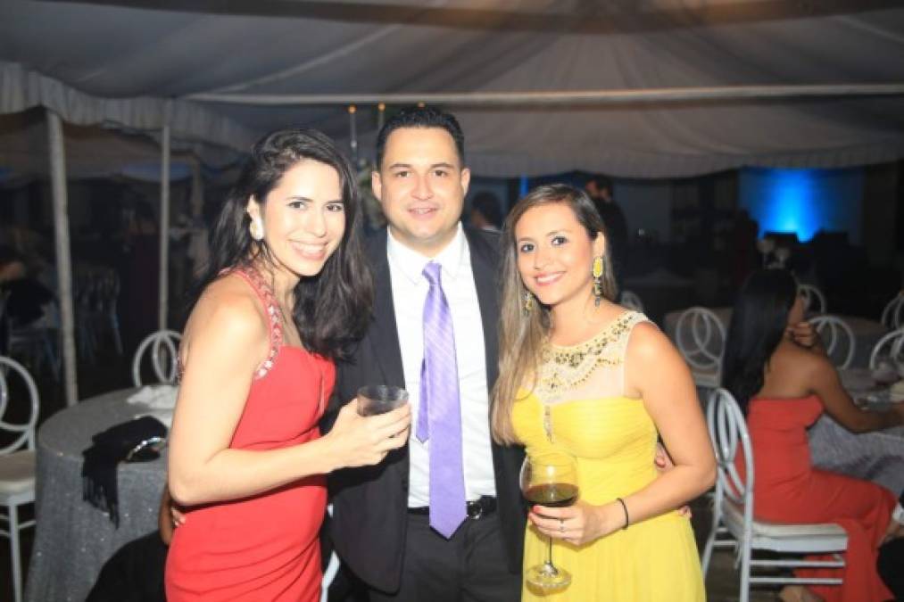 Karina Penagos, Rigo Díaz y Denia Barón.