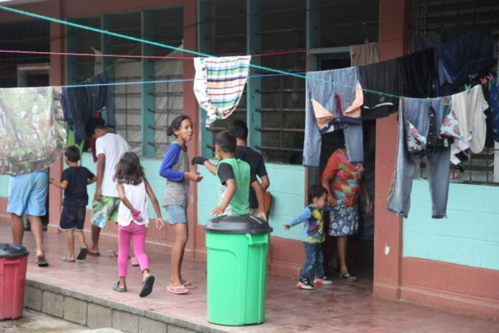 Las inundaciones han significado daños a más de 11,000 personas que tuvieron que ser alojadas en los más de 75 albergues que administra la municipalidad de San Pedro Sula.