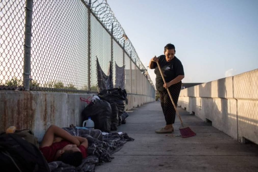 El fiscal general de EEUU, Jeff Sessions, afirmó en mayo pasado que las víctimas de violencia doméstica y de las maras en el Triángulo Norte ya no recibirán asilo.