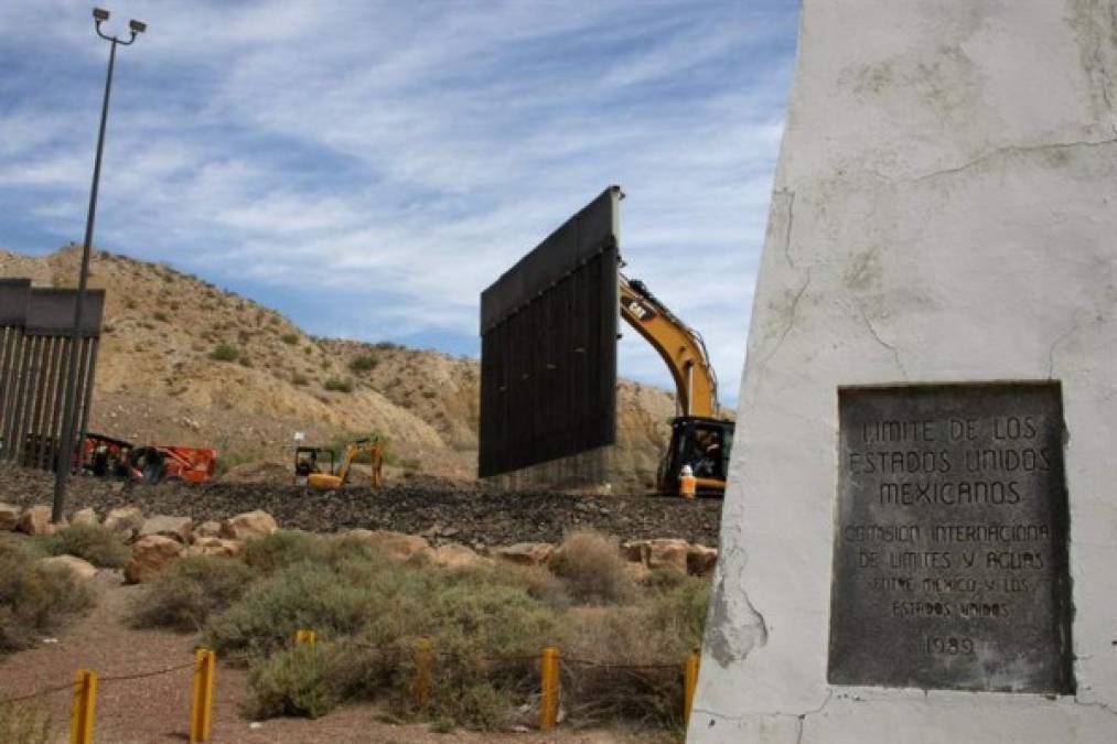 El veterano afirma que está recibiendo 'mucha ayuda' de la empresa fundada por Kolfage, 'We Build the Wall', que tiene como asesor principal a Steve Bannon, el estratega de extrema derecha y exconsejero de Trump.