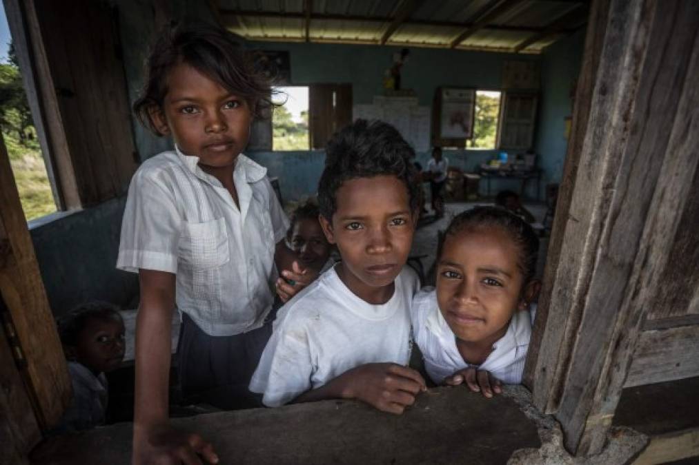 Niños misquitos en la escuela de la comunidad de Belén en el municipio de San Francisco Bulnes en Gracias a Dios. Fotos: Yoseph Amaya