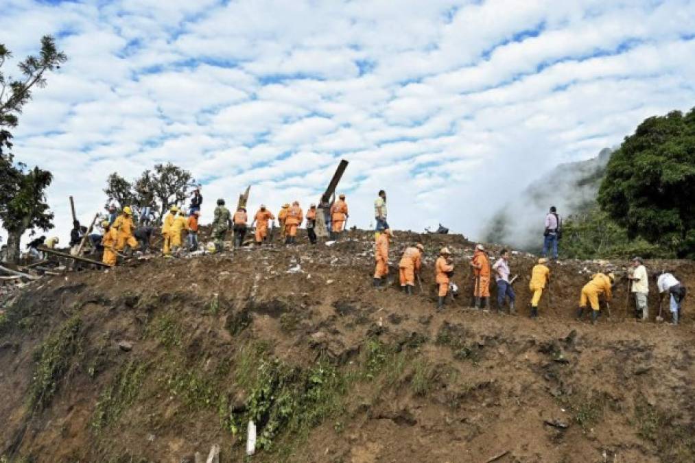 El presidente de Colombia alabó la labor de la Cruz Roja y los Bomberos que trabajaron arduamente.