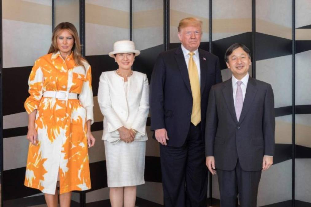 Trump se convirtió en el primer líder extranjero en entrevistarse con el nuevo emperador Naruhito, que ascendió al trono de Crisantemo hace un mes tras la abdicación de su padre, Akihito.