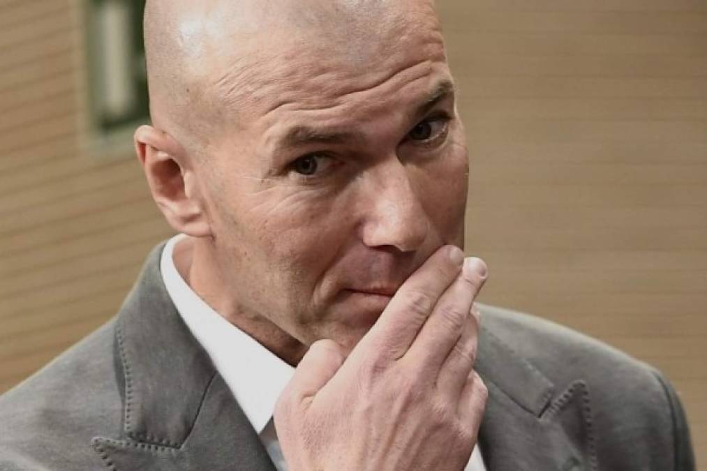 Nueve meses después de su dimisión tras dejar al club en la cumbre europea, el Real Madrid, inmerso en una grave crisis de resultados, anunció este lunes el regreso al banquillo del francés Zinédine Zidane hasta el 30 de junio de 2022, teniendo como objetivo la reconstrucción de la 'Casa Blanca'.