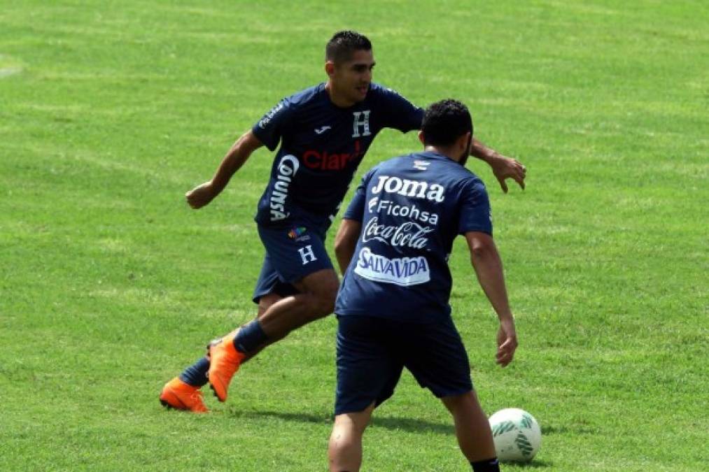 Jorge Claros tendrá la tarea de frenar a los surcoreanos.