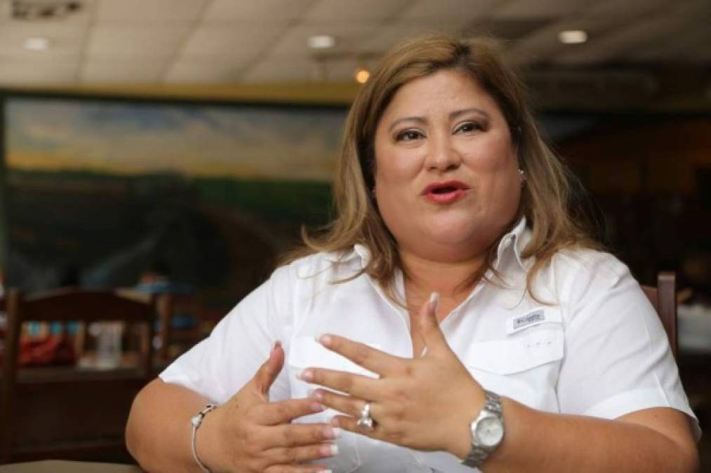 Welsy Milena Vasquez López, actual diputada nacionalista del Congreso Nacional. 'Involucrada en una corrupción significativa que incluye malversación y malversación de fondos públicos para beneficio personal. Fue acusado en el caso de corrupción investigado por la Maccih Arca Abierta por malversación de $800,000 (más de 19 millones de lempiras) de varias agencias gubernamentales'.