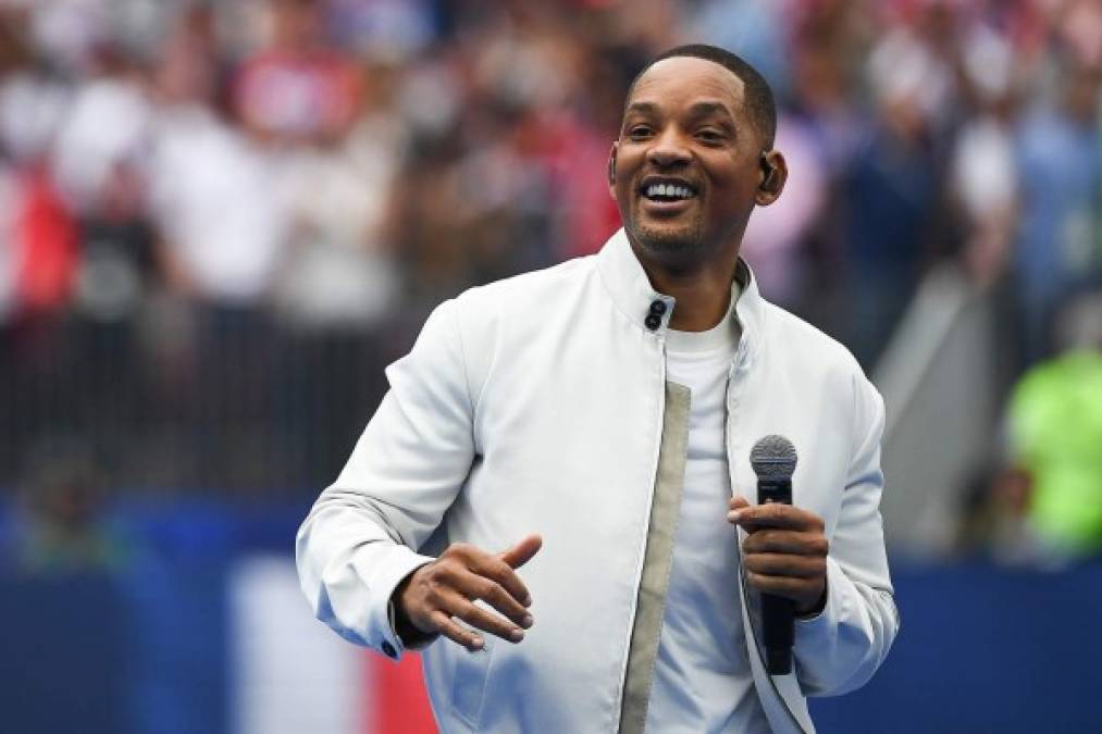 Will Smith puso la fiesta con su live it up.