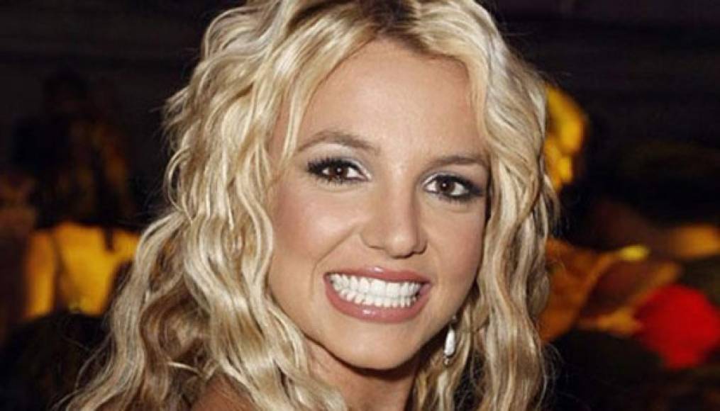 Britney Spears cuenta con millones de seguidores en todo el mundo, pero Bryan Ray llega a los extremos por la 'princesa del pop'.