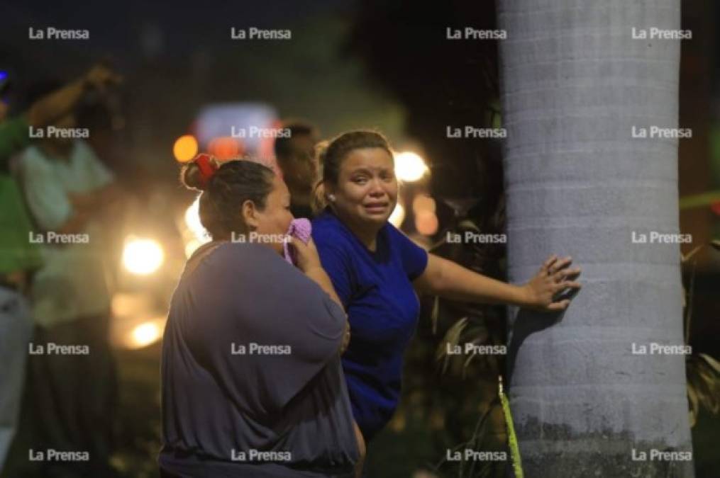 Por el tiroteo aparentemente una persona resultó herida, pero esta versión no fue confirmada por las autoridades.