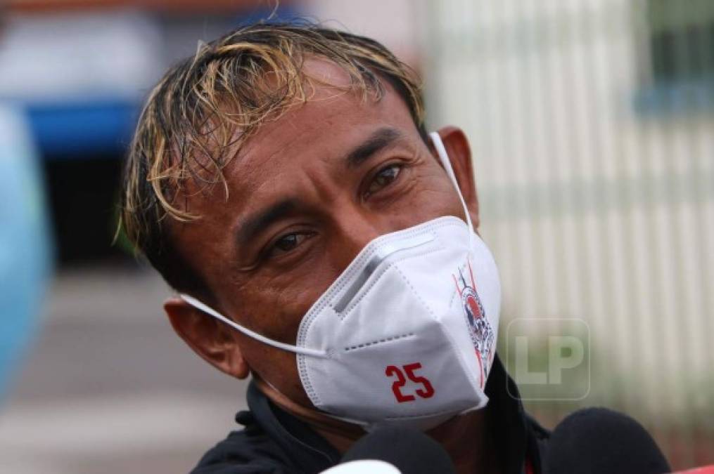 El nuevo look de Javier Portillo. Lo estrenó en el juego contra el Marathón el sábado.