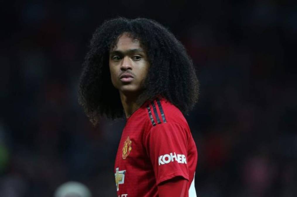 El delantero Tahith Chong no ha renovado con el Manchester United. La joven promesa holandesa, que acaba contrato en junio de 2020, habría rechazado la propuesta red devil, según la Gazzetta dello Sport. Y la Juventus está al acecho. El club de Turín lo podría fichar.