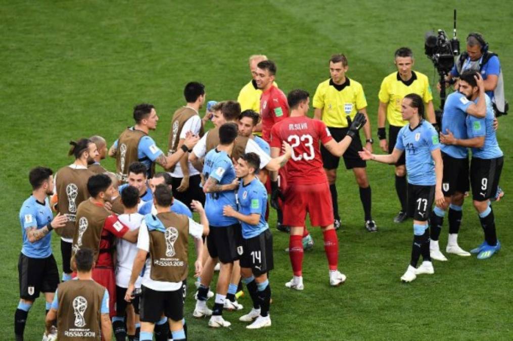 La Selección de Uruguay ya tiene su boleto a octavos de final. Fue la segunda en lograrlo.