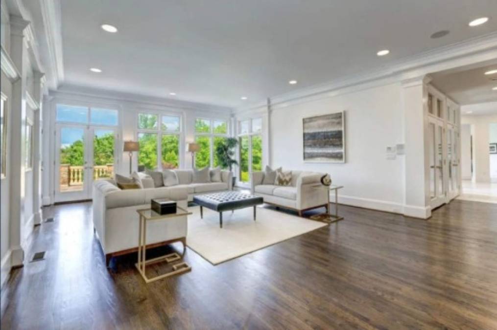 Ahora la mansión de Mike Tyson está a la venta en $5,250,000 dólares, es decir, tres millones menos de lo que pretendió recibir en mayo de 2020. Foto TTR/Sotheby's International Realty.