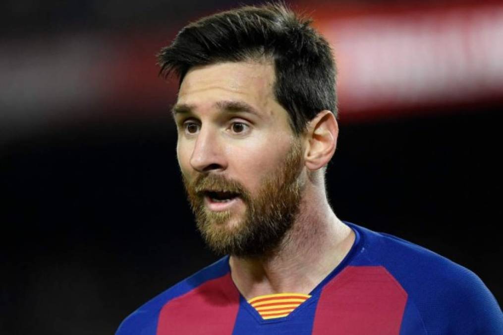 La Gazzetta Dello Sport asegura que hay varios clubes interesados y que se preparan para una posible salida de Messi del Barcelona utilizando la cláusula de escape, una condición que figura en su contrato que permite que se vaya gratis cada final de temporada si avisa al club blaugrana con un mes de antelación.