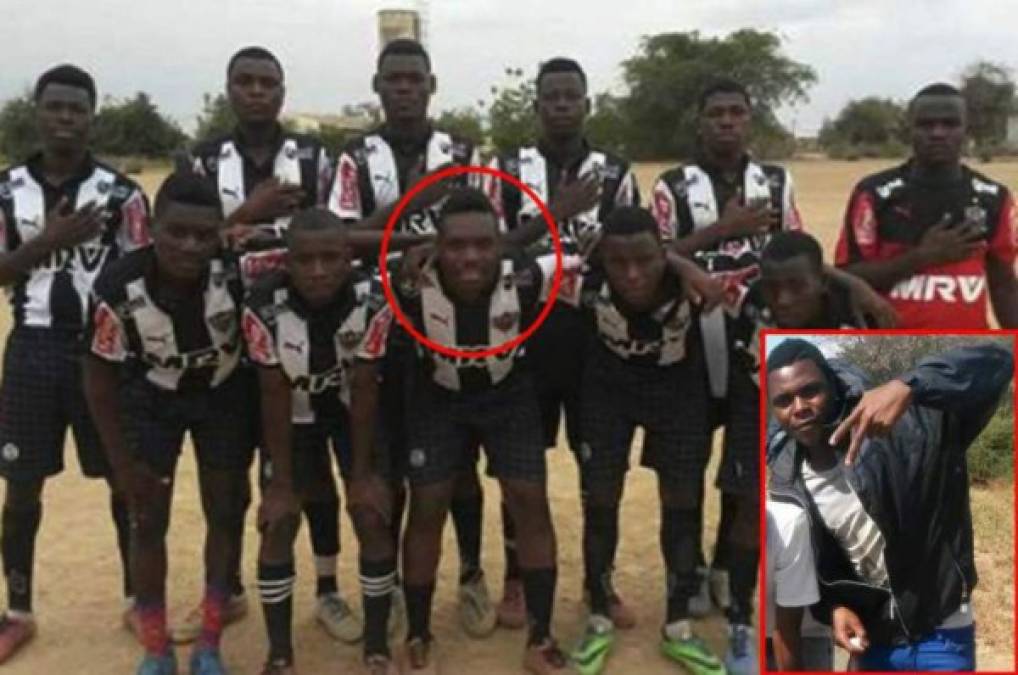 Una nueva tragedia enluta el futbol. Un futbolista mozambiqueño de 19 años falleció en Tete, al oeste del país, por el ataque de un cocodrilo cuando entrenaba cerca de un río, informó este lunes su club. La víctima corresponde al nombre de Estevao Alberto Gino, quien jugaba en el club de segunda división Atlético Mineiro y vivía cerca del río Zambeze.