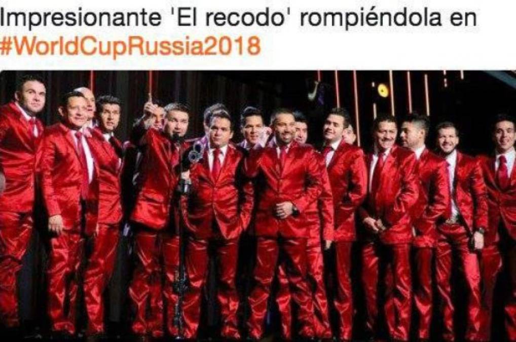 Robbie Williams interpretó sus memorables temas ‘Angel’ y ‘Feel’ y como todo evento de gran envergadura no faltaron los memes que inundaron las redes sociales.