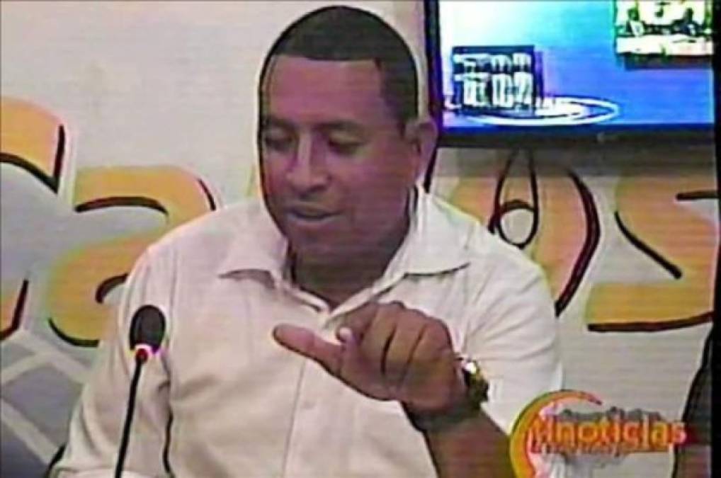 Nahún Palacios(36)<br/>Era periodista y director de noticias de un canal de televisión de Tocoa, fue asesinado con una AK-47cuando regresaba a su casa en el barrio Los Pinos de Tocoa, Tegucigalpa.