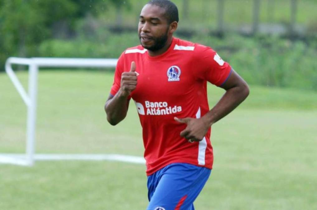 Wilson Palacios: El experimentado mediocampista de contención se quedó sin contrato. No pudo destacar en esta última temporada por una lesión y al parecer sería dado de baja.