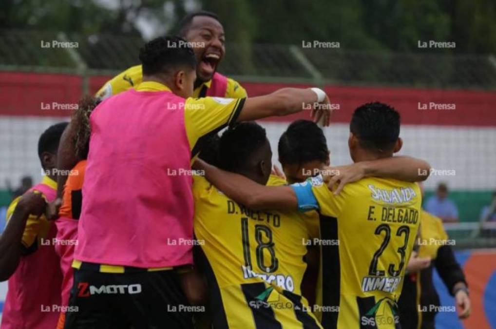 César Osegura marcó y este fue le gol que dio la tranquilidad en Real España.