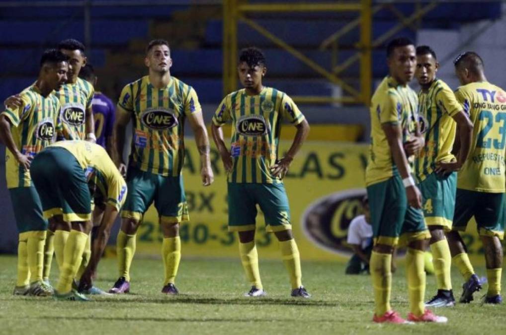 Parrillas One: El club descendió en el 2015 y en la segunda división no ha podido volver a la Liga Nacional de Honduras. Está construyendo un estadio en La Lima, sueñan con regresar a la primera división.